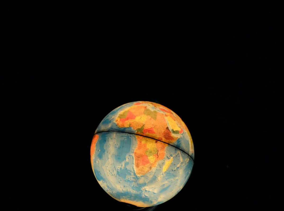 Navigating the Complex World of Price Feed Providers