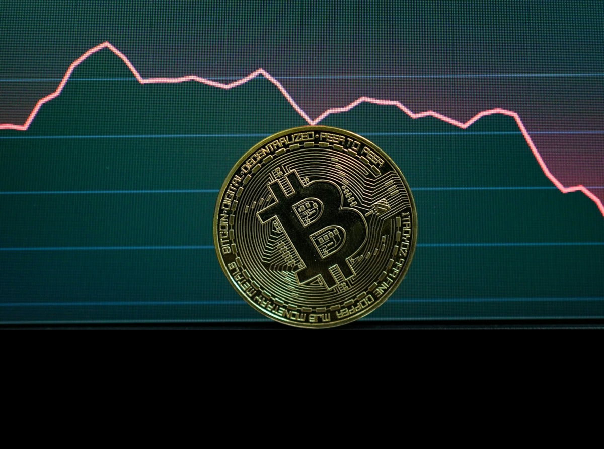 Cynthia Lummis Introduces Updated Crypto Reserve Bill