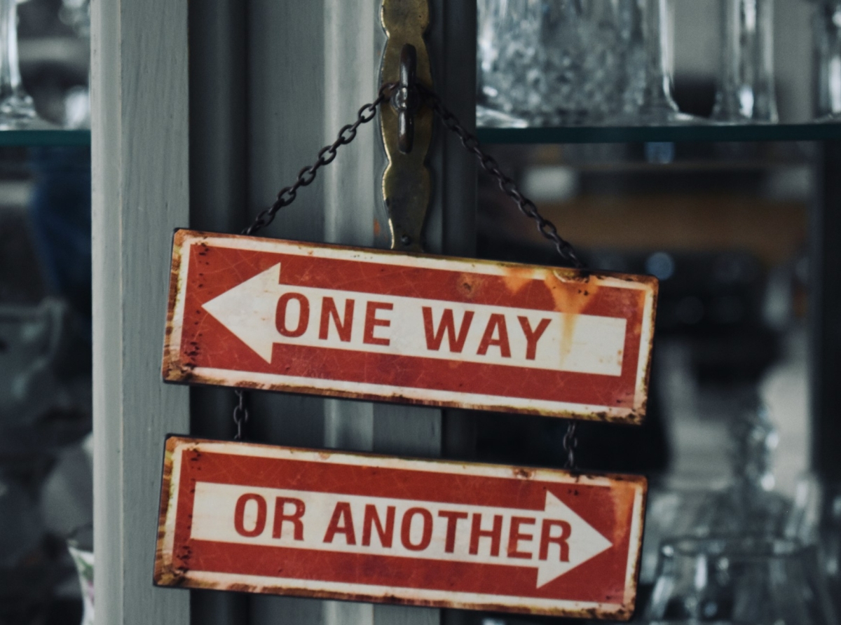 Active vs. Passive Investing: What’s the Difference and Which is Right for You?