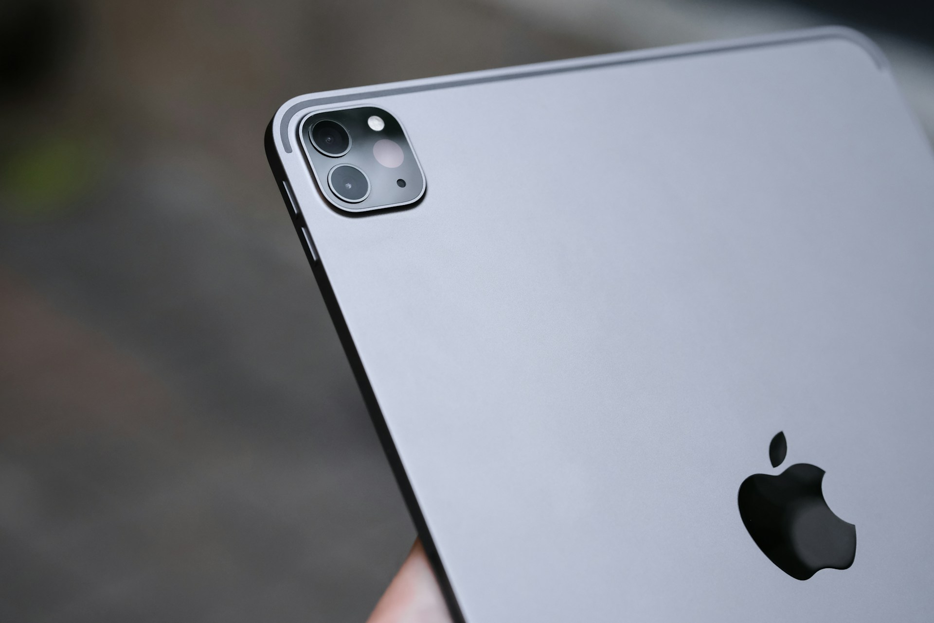 How Much Would an ‘American-Made’ iPhone Cost? How Much Would an ‘American-Made’ iPhone Cost?