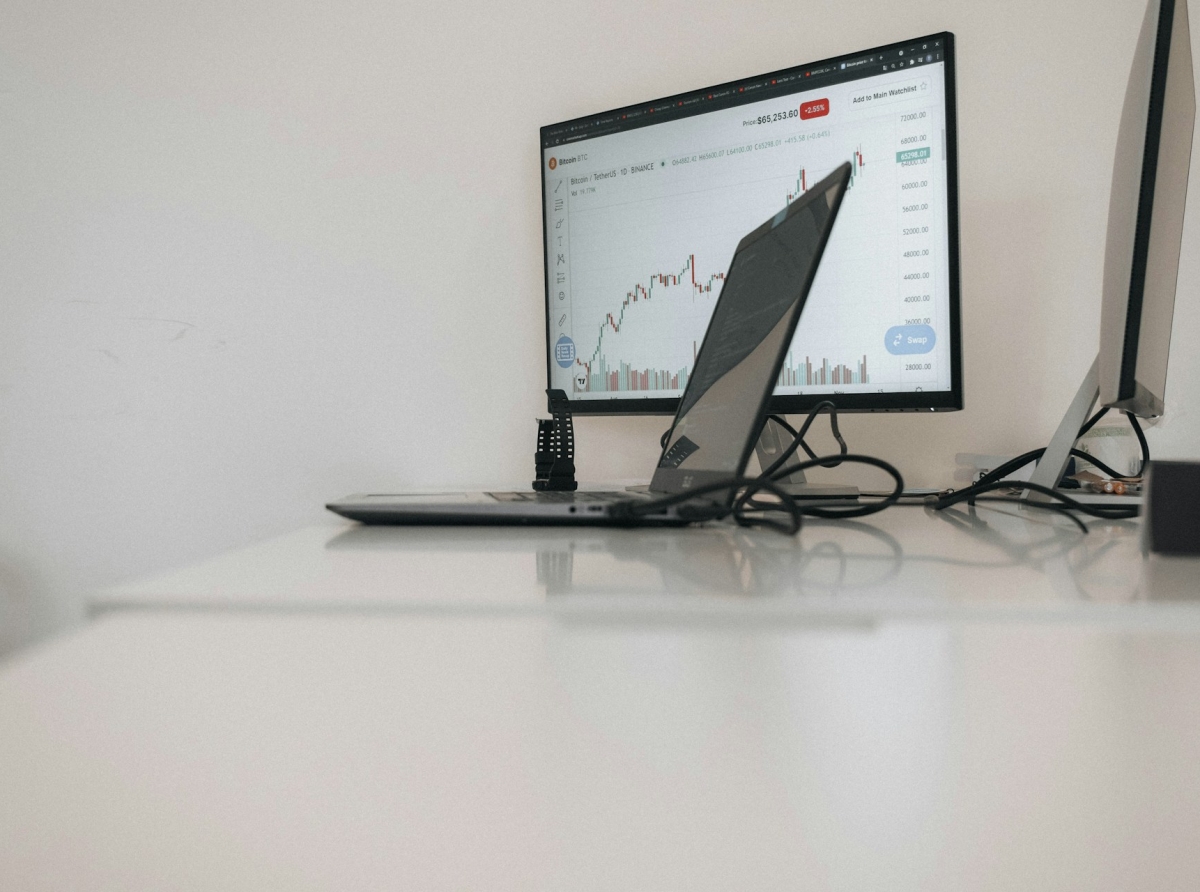 Shared Forex Website Hosting: A Cost-Effective Solution for Traders and Brokers