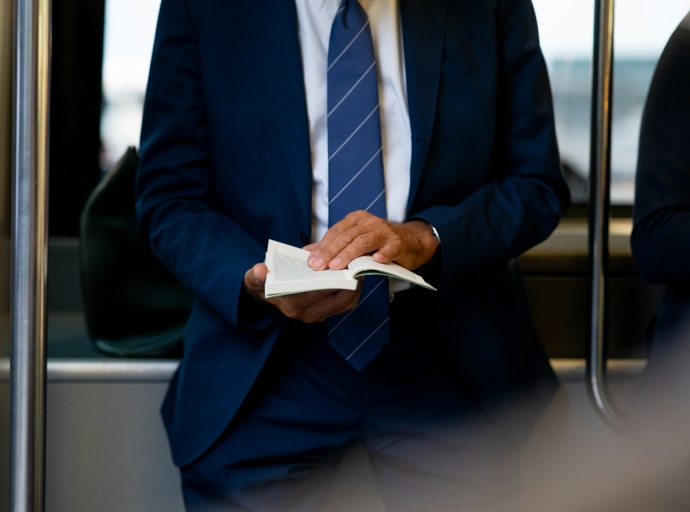 Warren Buffett’s Simple Rule for Building Wealth Amid Stock Market Volatility