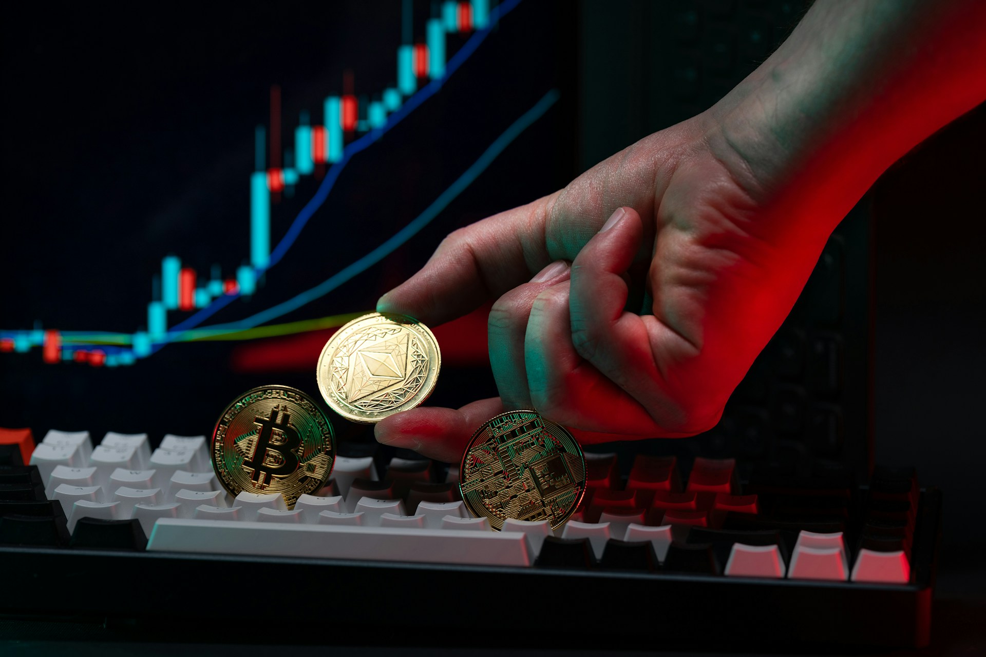 Why Trade Cryptocurrencies on Forex Platforms? Discover the Benefits Why Trade Cryptocurrencies on Forex Platforms? Discover the Benefits