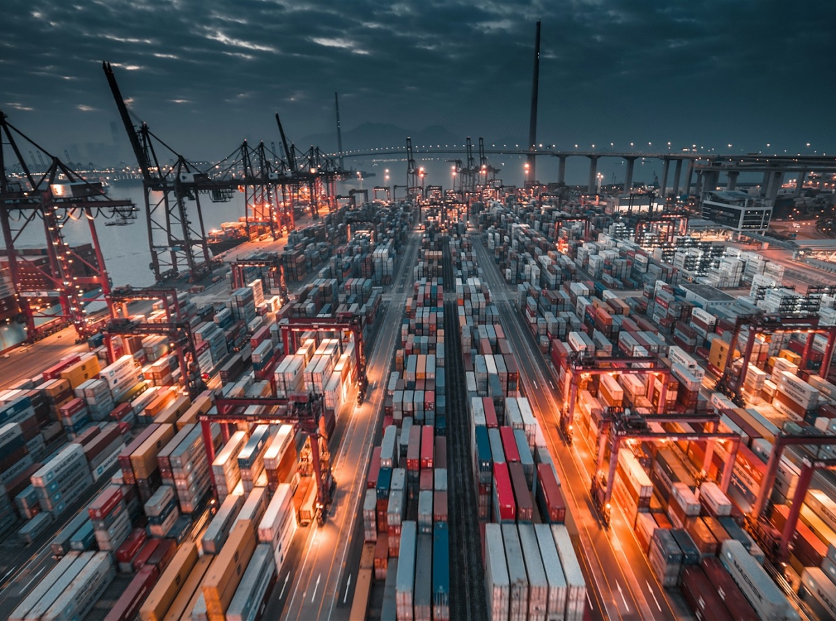 How AI is Revolutionizing Supply Chain Management Amid Tariff Turmoil