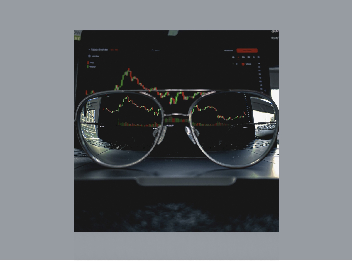 Binary Options vs. Traditional Stock Trading: Key Differences and Benefits