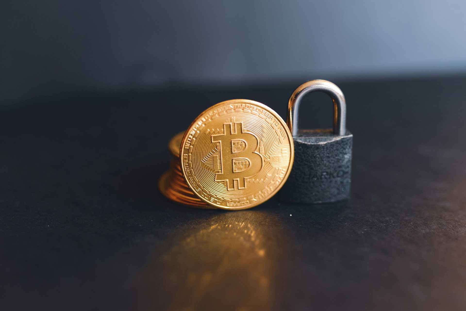 How to Protect Your Cryptocurrency from Hacks and Scams How to Protect Your Cryptocurrency from Hacks and Scams