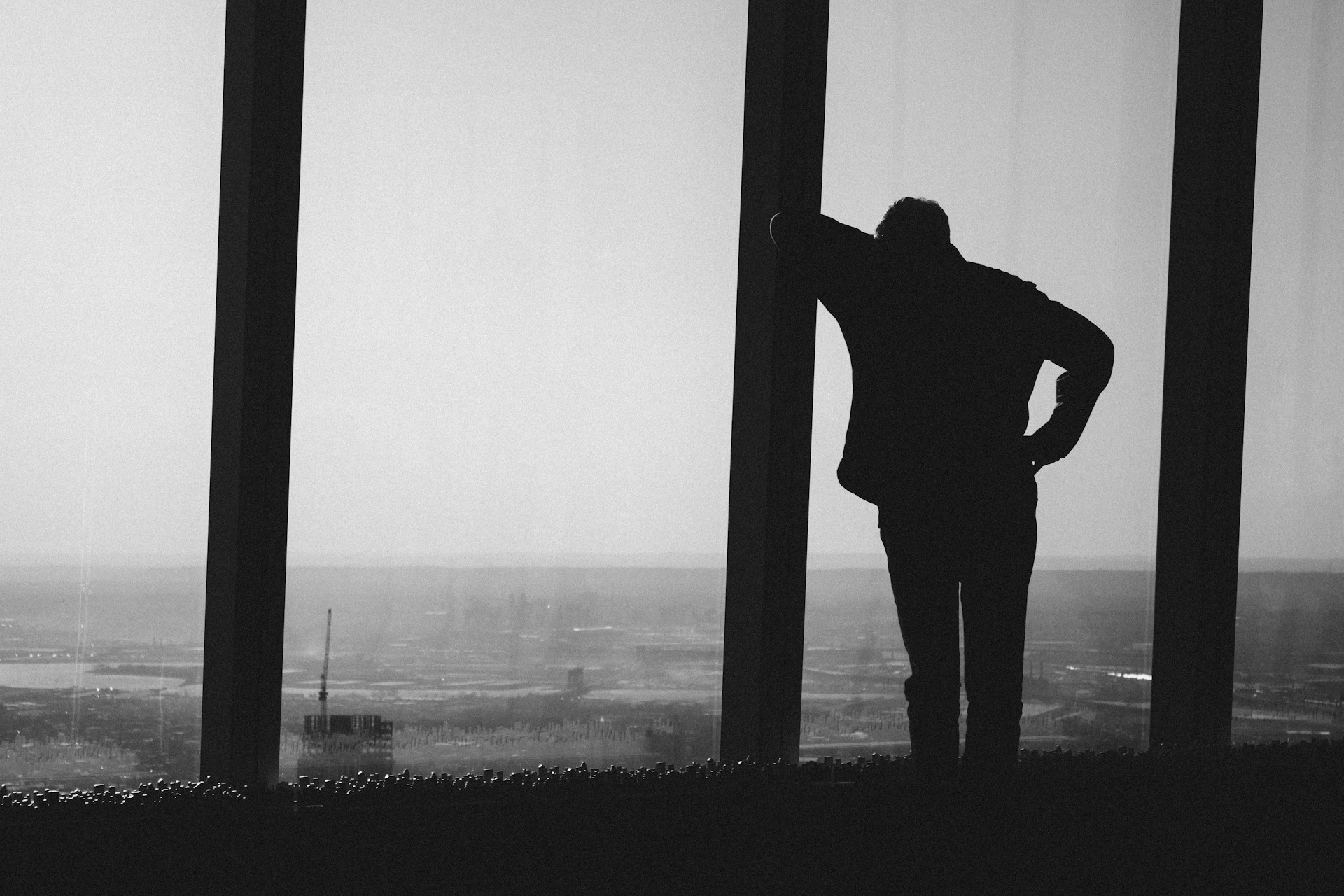 Fear of Missing Out (FOMO): How to Spot and Stop It Before It Wrecks Your Strategy Fear of Missing Out (FOMO): How to Spot and Stop It Before It Wrecks Your Strategy