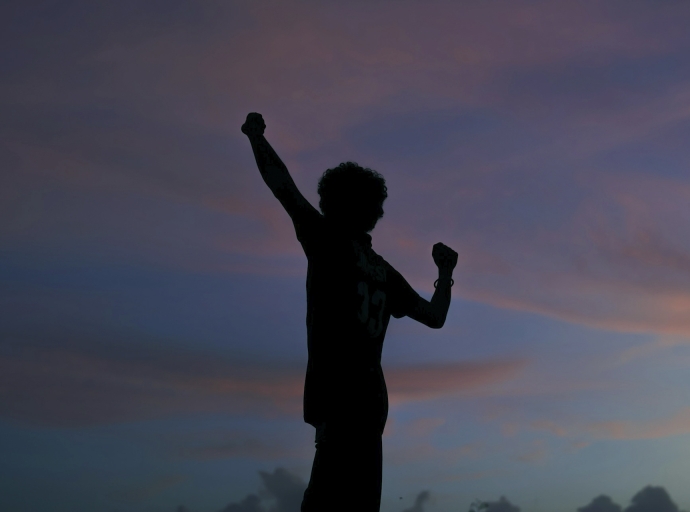 From Failure to Triumph: Real Stories of Traders Who Broke the Market and Themselves