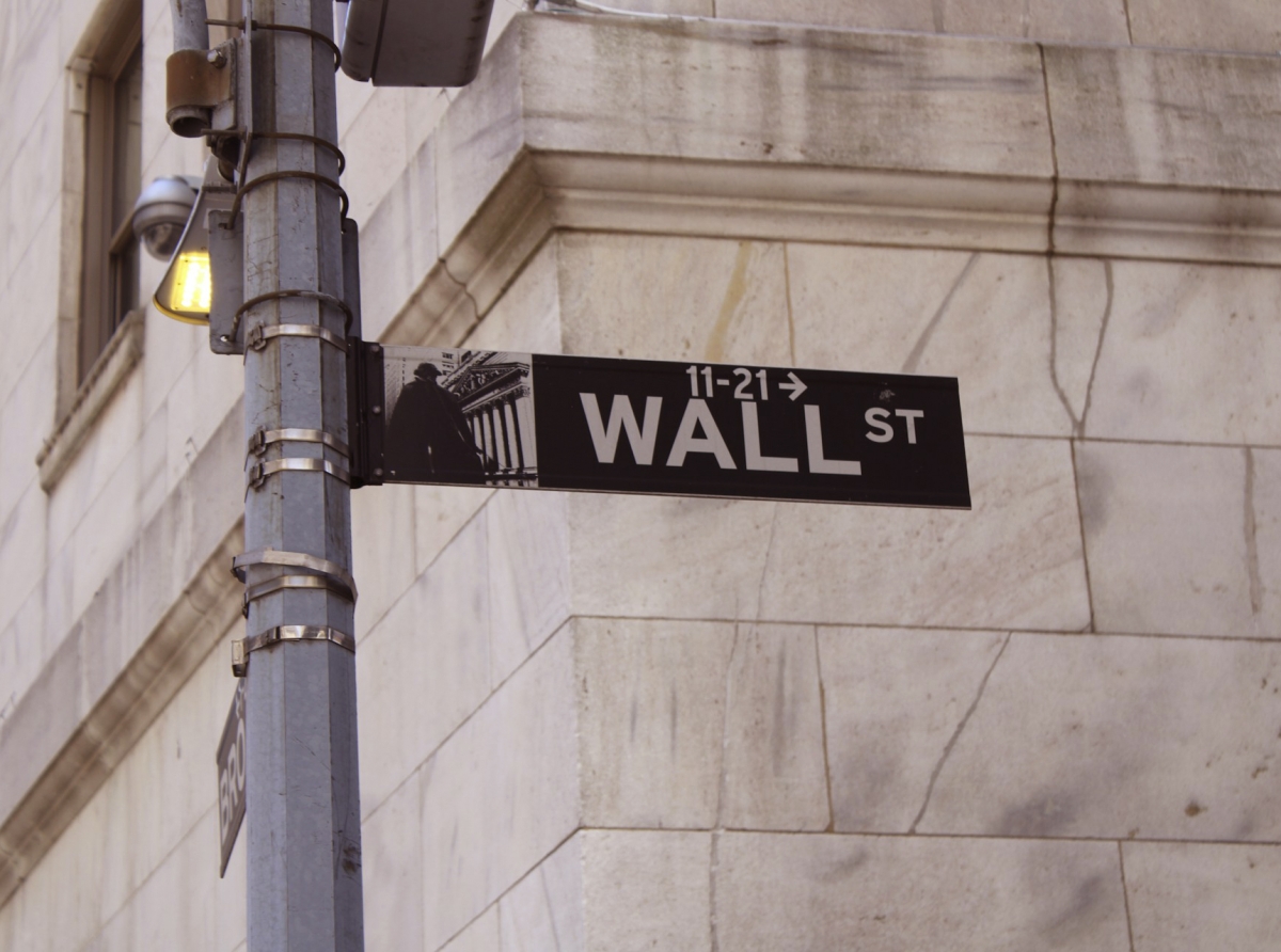 What will help an investor survive any stock market crash?