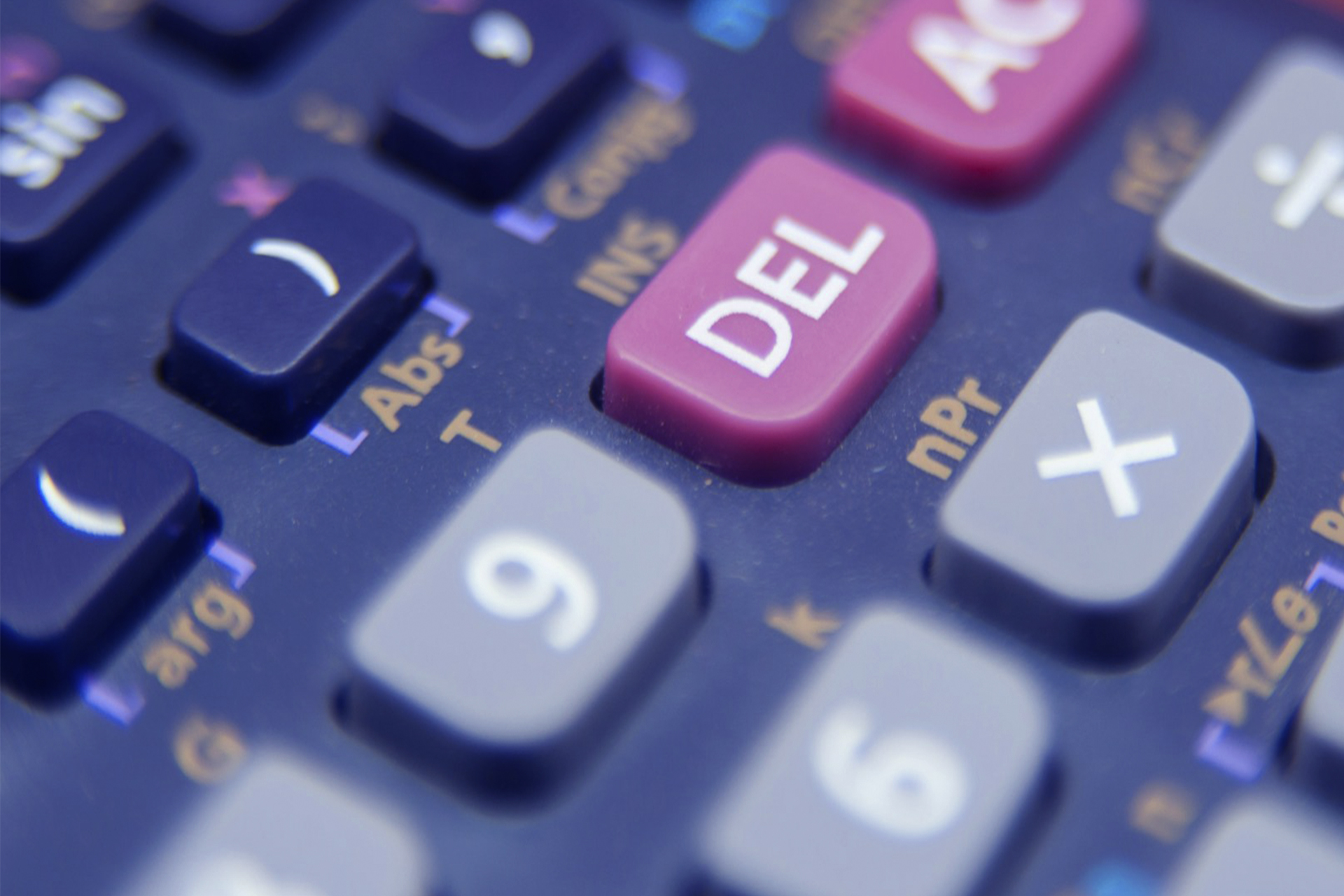 Risk Mathematics: How to Calculate Position Size and Protect Your Deposit Forex trader calculating position size and stop-loss with formulas and charts for risk management.