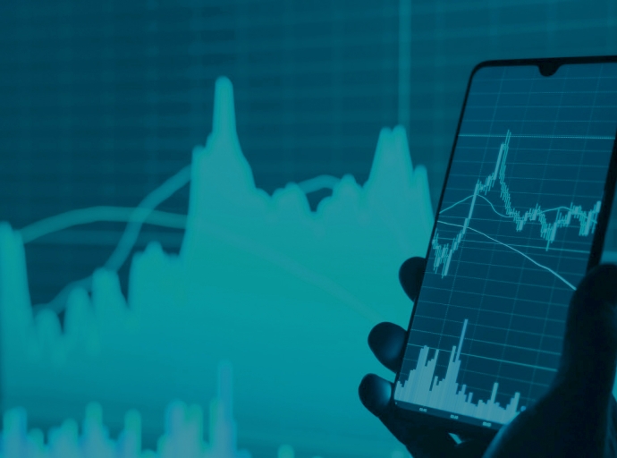 Trading Strategies Based on Price Feed Delays: How to Benefit from Market Imperfections