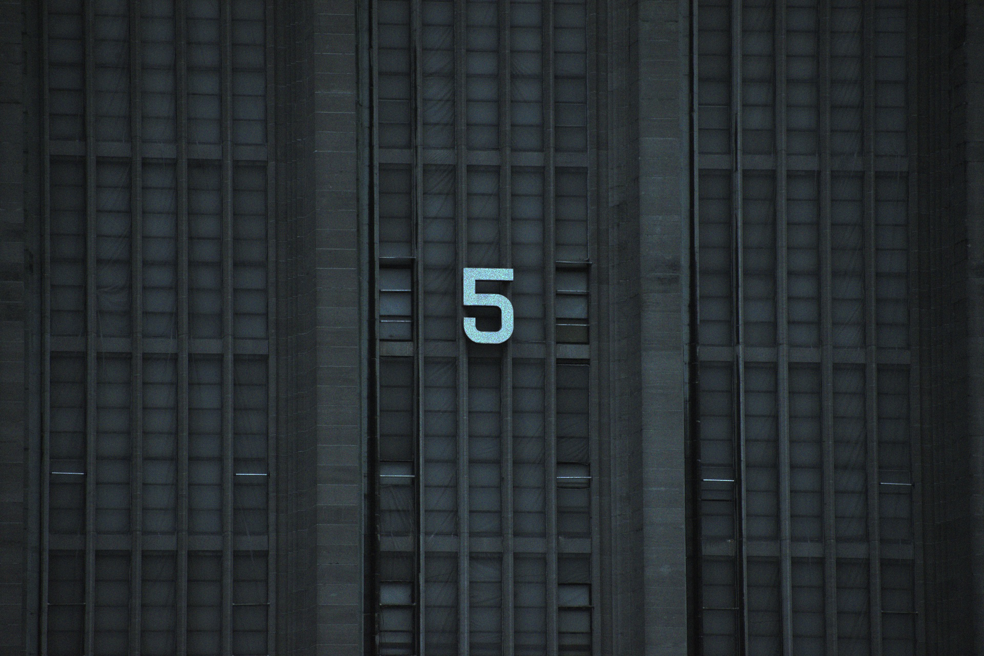 Top 5 Binary Options Strategies for 2025: Doubling Profits Without Risking Your Capital