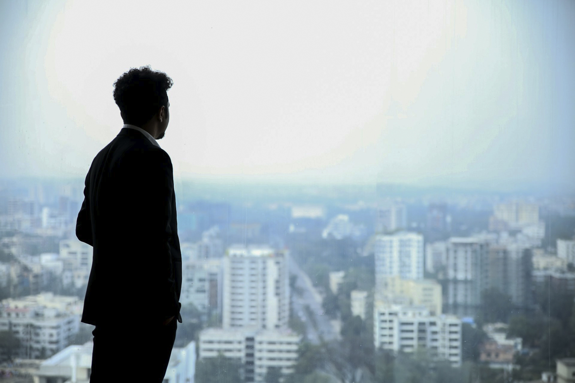 Scheme of four levels of trader competence: from beginner to professional.