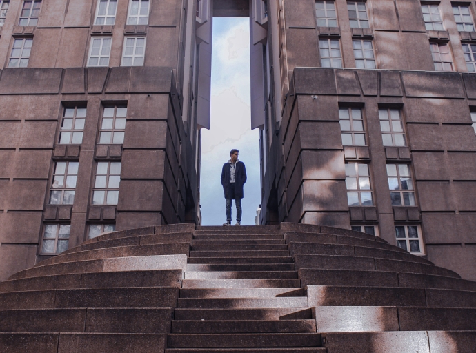 Who to become: a trader, an investor or a manager?