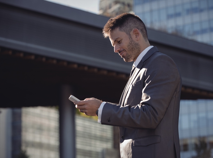 How to Start Investing with $100: Smart Strategies