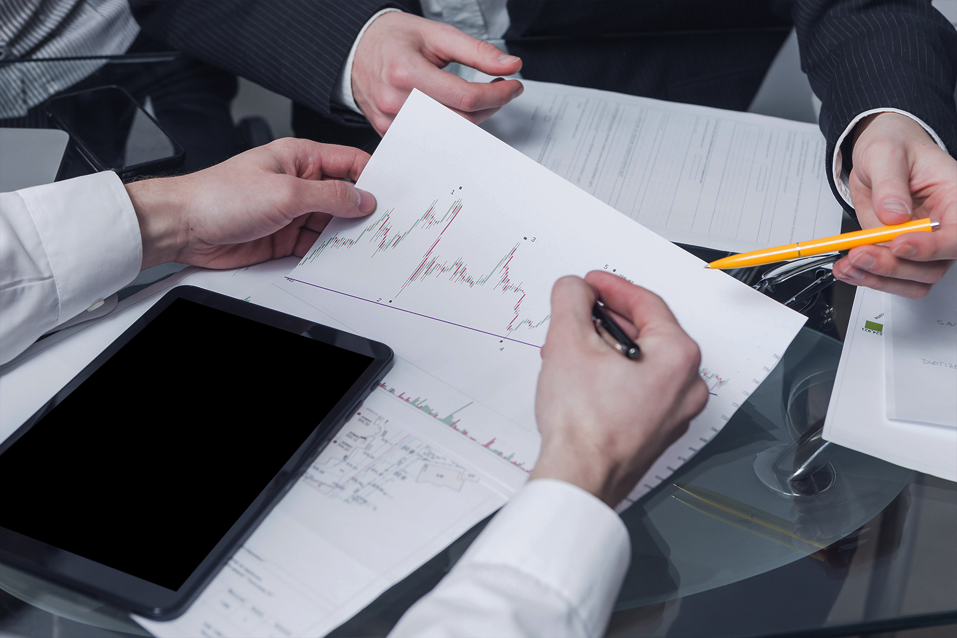 Preferred Shares: Features, Benefits and Risks for Investors Preferred Shares: Features, Benefits and Risks for Investors