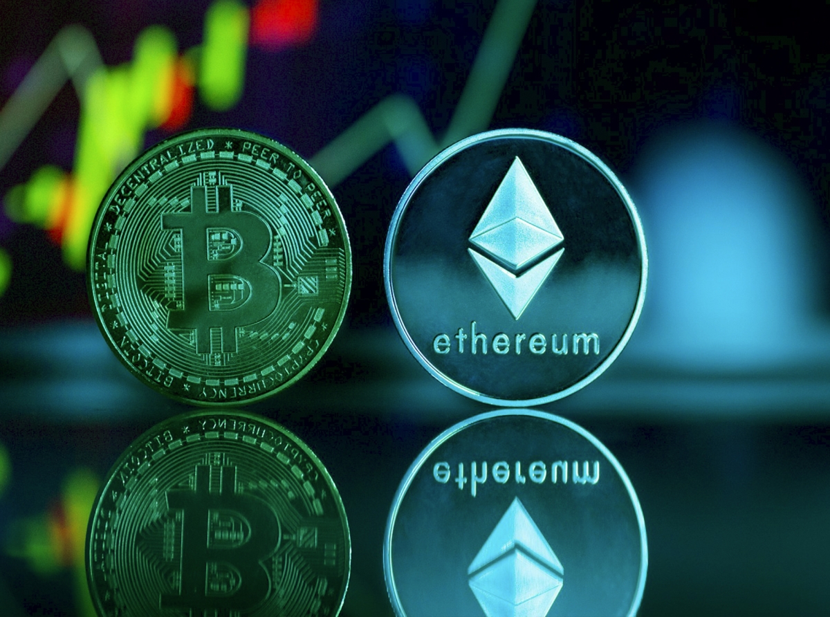 Decentralized LPs: How Blockchain Will Displace Traditional Forex Liquidity Providers in 2025