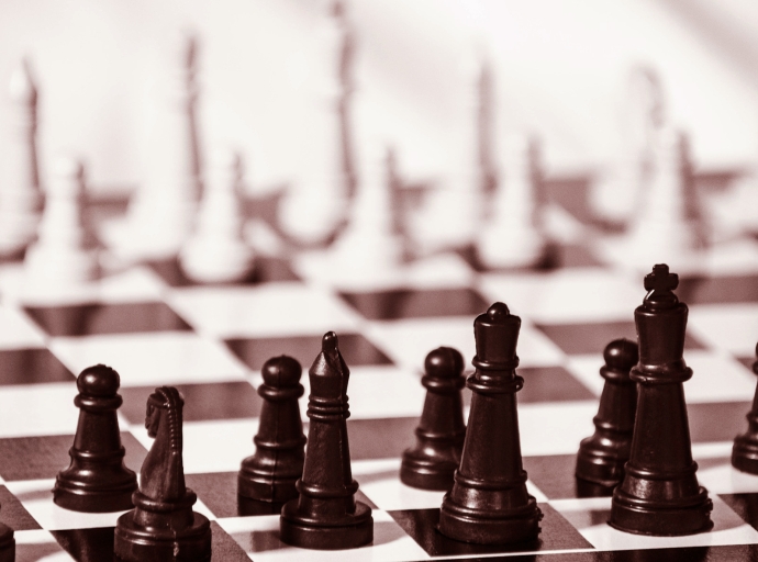 Choosing the Best Trading Strategy for Beginners and Professionals: 2025 Analysis