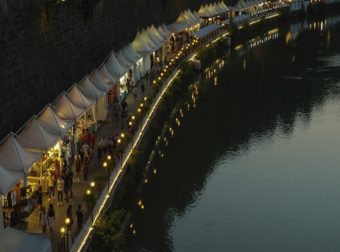 Emerging Currencies and Asian Markets