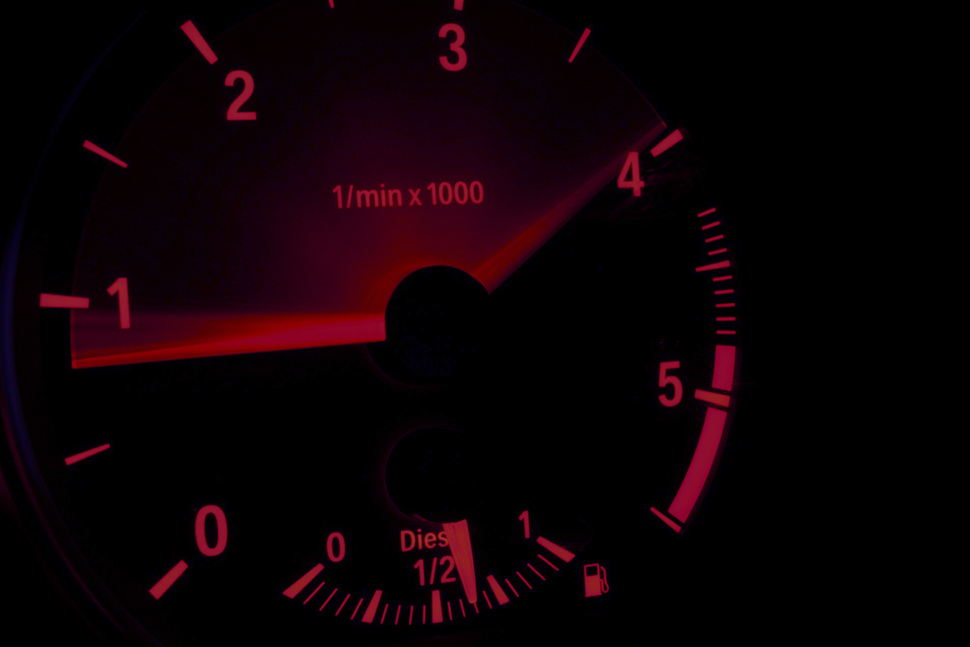 Winning the Millisecond Race: How Ultra-Low Latency VPS is Changing the Game in Algorithmic Trading