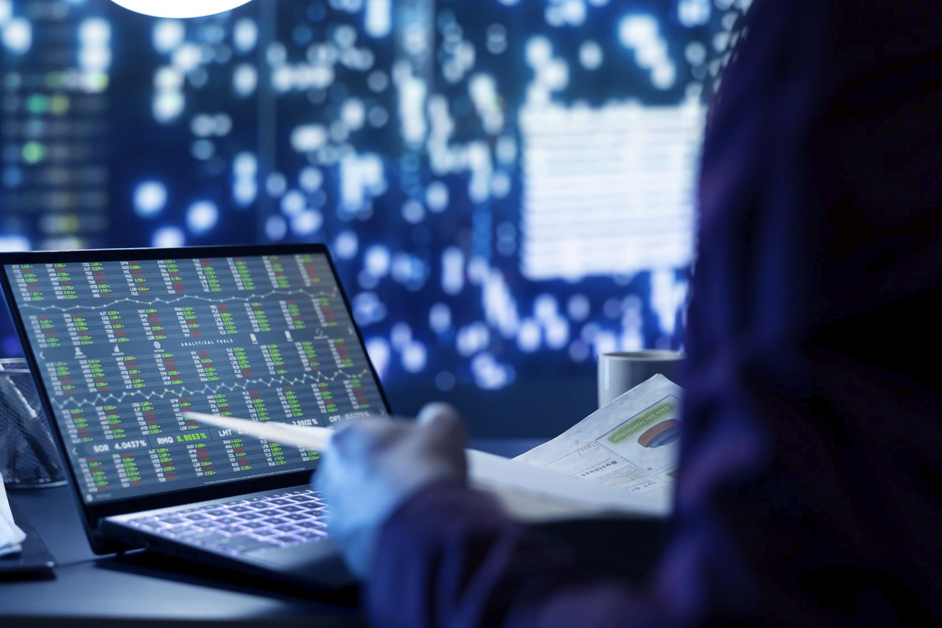 Binary Options as a Hedge: 90% Payouts for Volatility Protection