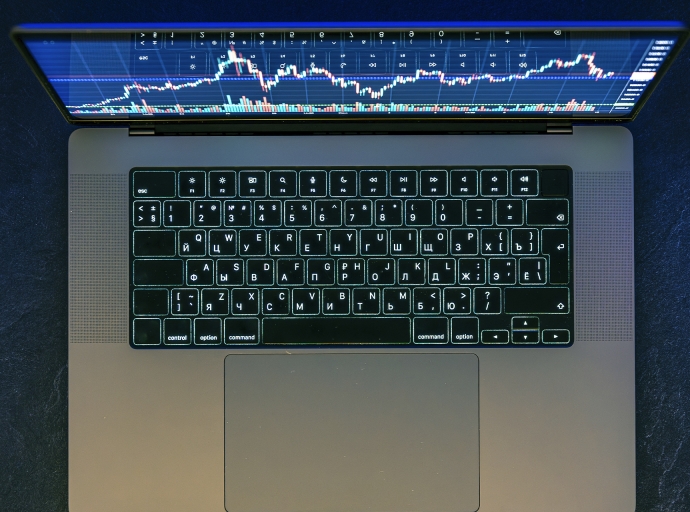 Forex Onboarding Process: How CRM Shortens the Path from Registration to First Trade