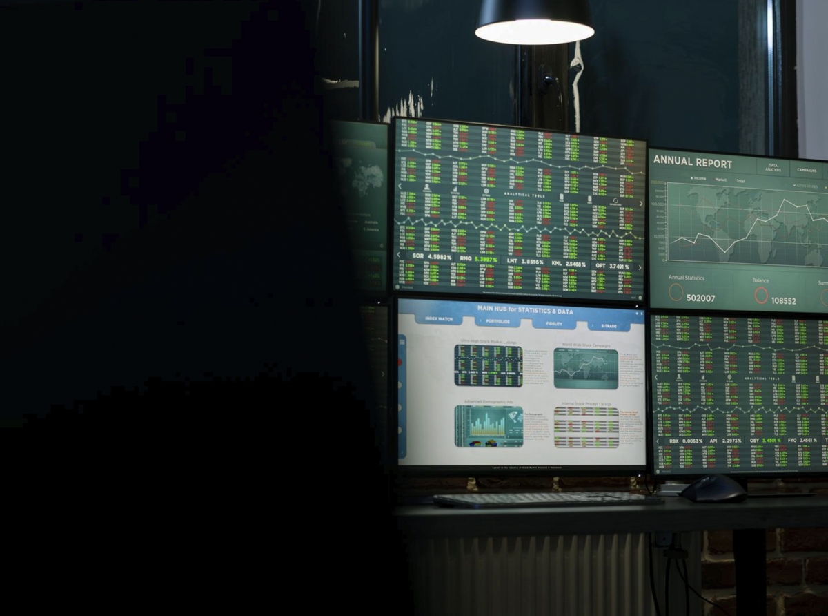 Price Feeds vs Own Data Center 2026: What Works Better for Forex?